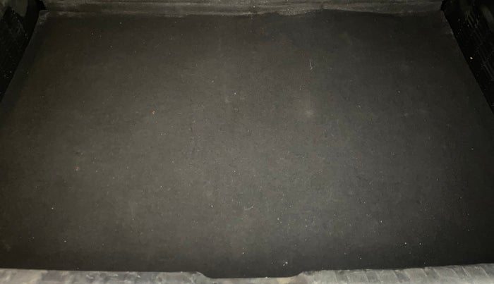 2020 KIA SONET GTX PLUS 1.5 AT, Diesel, Automatic, 75,959 km, Boot Inside