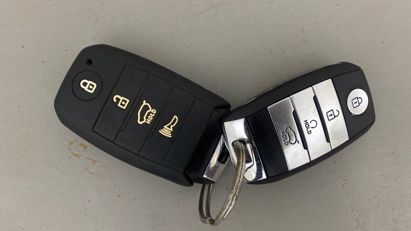 2020 KIA SONET GTX PLUS 1.5 AT, Diesel, Automatic, 75,959 km, Key Close Up