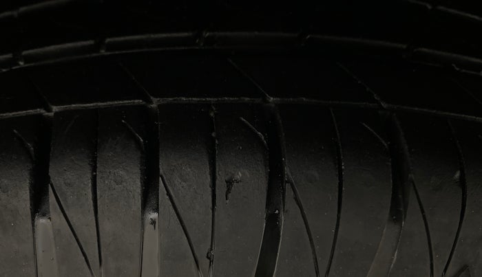 2020 KIA SONET GTX PLUS 1.5 AT, Diesel, Automatic, 75,959 km, Left Rear Tyre Tread