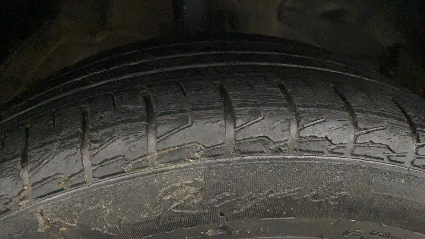 2020 MG HECTOR PLUS SHARP 2.0 DIESEL TURBO MT 6-STR, Diesel, Manual, 65,383 km, Right Front Tyre Tread