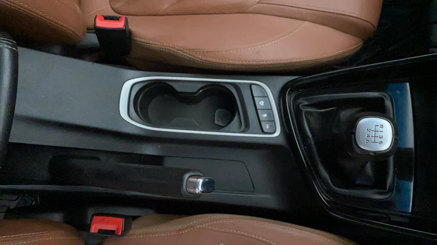 2020 MG HECTOR PLUS SHARP 2.0 DIESEL TURBO MT 6-STR, Diesel, Manual, 65,383 km, Gear Lever