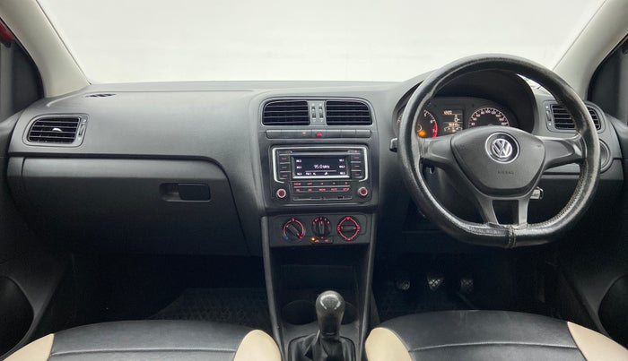 2016 Volkswagen Polo COMFORTLINE 1.2L, Petrol, Manual, 96,940 km, Dashboard