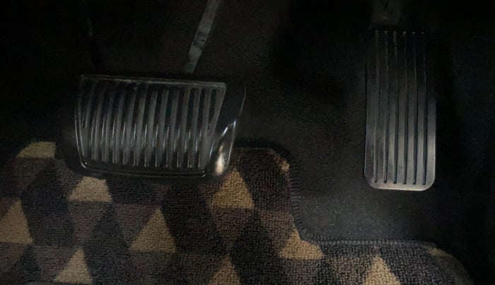 2019 KIA SELTOS HTK PLUS AT 1.5 DIESEL, Diesel, Automatic, 87,807 km, Pedals