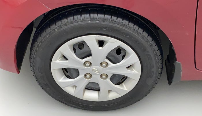 2015 Hyundai Grand i10 MAGNA 1.2 KAPPA VTVT, Petrol, Manual, 62,155 km, Left front tyre - Tyre dimensions are different from each other