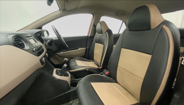 2014 Hyundai Xcent SX 1.2 (O), Petrol, Manual, 72,826 km, Right Side Front Door Cabin