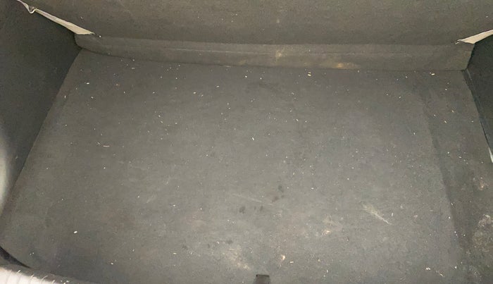 2014 Hyundai Grand i10 ASTA 1.2 KAPPA VTVT, Petrol, Manual, 75,204 km, Boot Inside