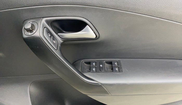 2015 Volkswagen Polo GT TSI AT, Petrol, Automatic, 71,163 km, Driver Side Door Panels Control