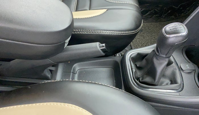 2021 Skoda Rapid ACTIVE 1.0 TSI, Petrol, Manual, 8,539 km, Gear Lever