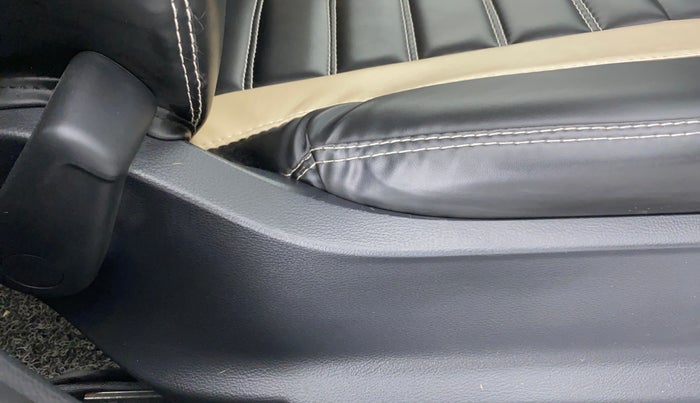 2021 Skoda Rapid ACTIVE 1.0 TSI, Petrol, Manual, 8,539 km, Driver Side Adjustment Panel