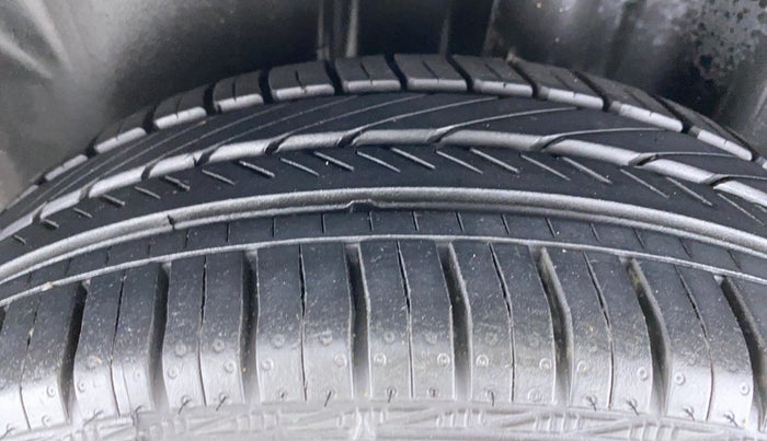 2021 Skoda Rapid ACTIVE 1.0 TSI, Petrol, Manual, 8,539 km, Left Rear Tyre Tread