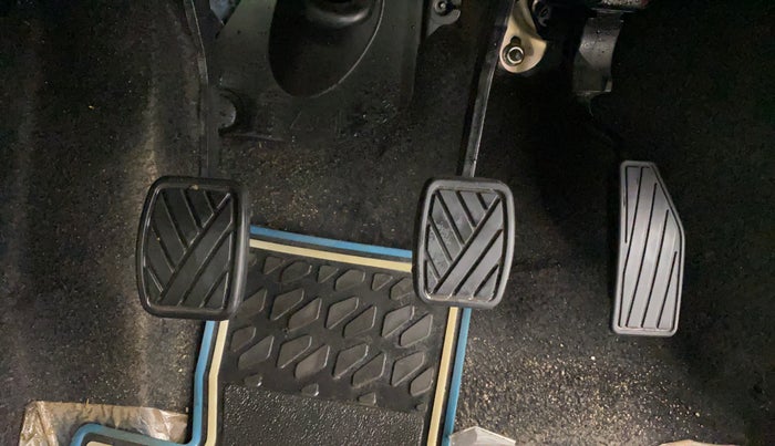 2023 Maruti New Wagon-R ZXI 1.2, Petrol, Manual, 28,091 km, Pedals