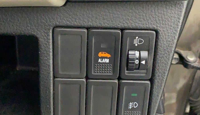 2013 Maruti Wagon R 1.0 VXI, Petrol, Manual, 78,410 km, Dashboard - Headlight height adjustment not working