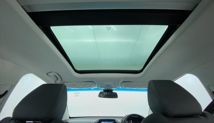 2019 MG HECTOR SHARP DCT PETROL, Petrol, Automatic, 9,076 km, Moonroof/ Sunroof