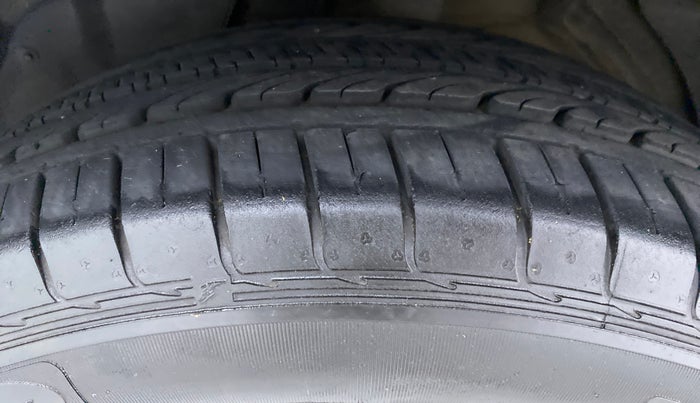 2019 MG HECTOR SHARP DCT PETROL, Petrol, Automatic, 9,076 km, Left Front Tyre Tread