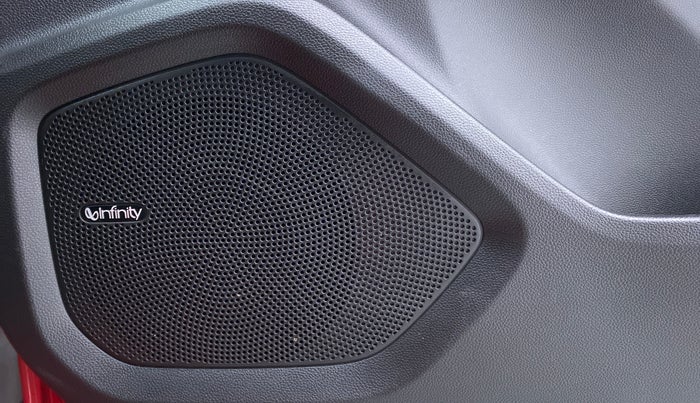 2019 MG HECTOR SHARP DCT PETROL, Petrol, Automatic, 9,076 km, Speaker