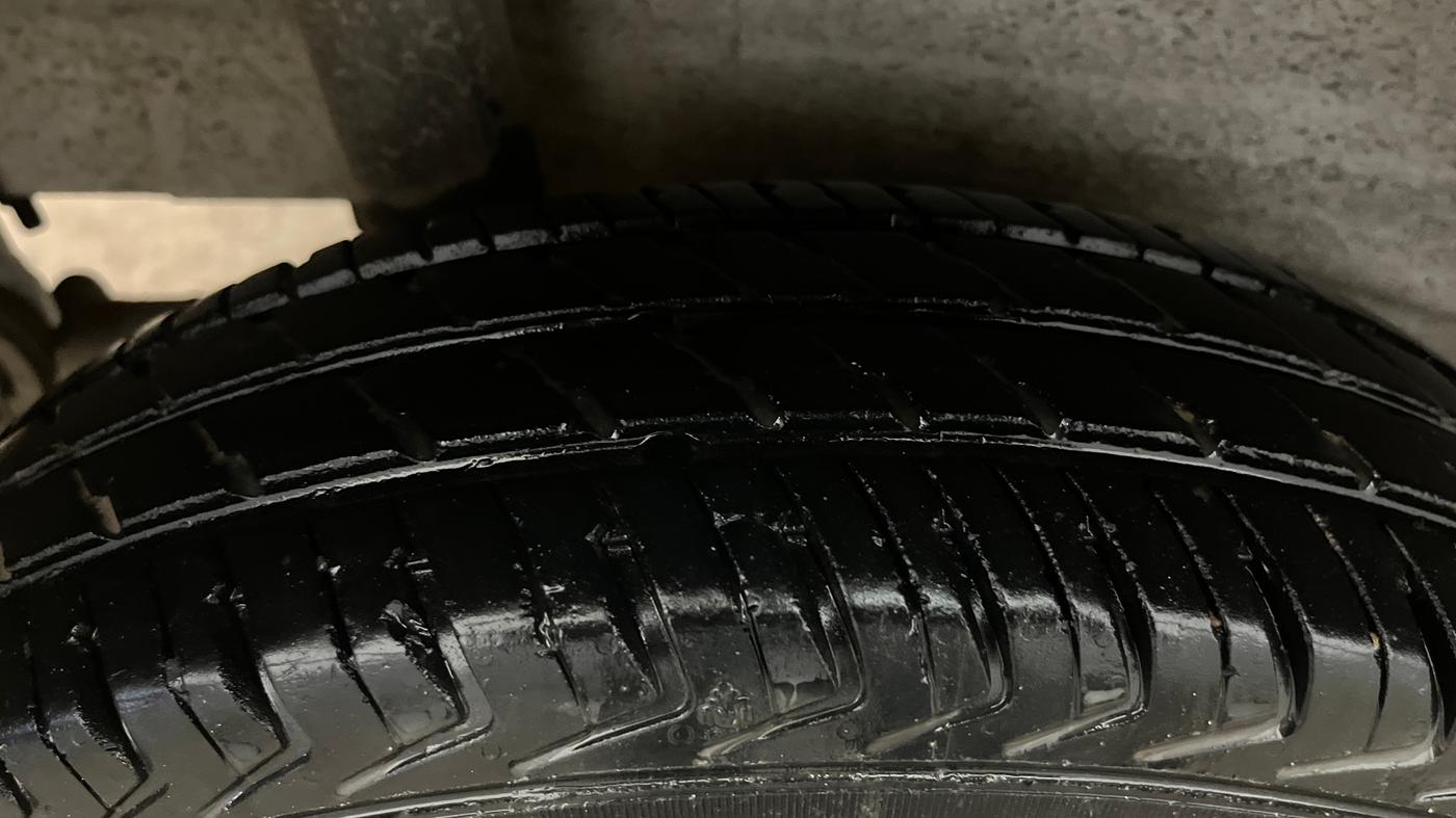 2023 Maruti Alto K10 LXI, CNG, Manual, 37,953 km, Right Rear Tyre Tread