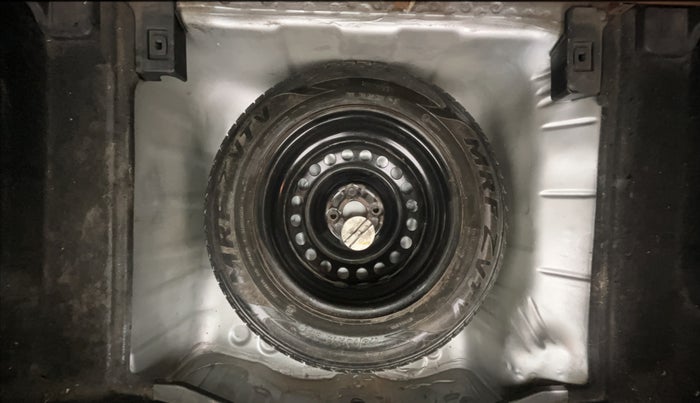 2016 Honda Jazz 1.2L I-VTEC S, Petrol, Manual, 1,41,338 km, Spare Tyre