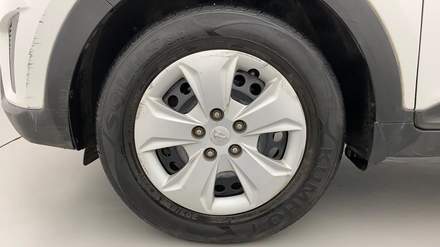 2016 Hyundai Creta BASE 1.6 PETROL, Petrol, Manual, 83,573 km, Left Front Wheel