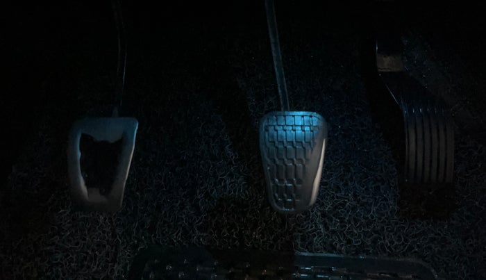 2020 Tata ALTROZ XZ PETROL, Petrol, Manual, 85,433 km, Pedals