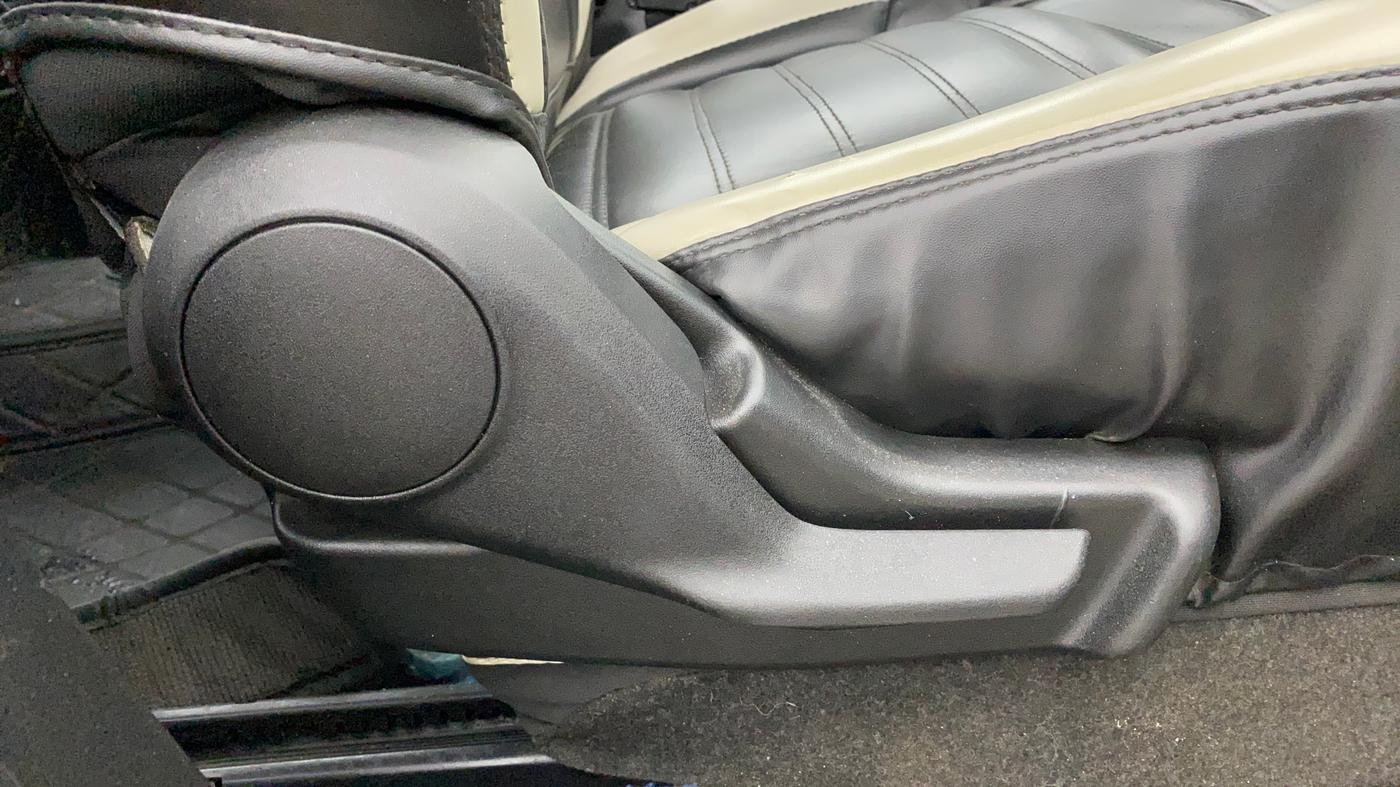 2021 Maruti Celerio VXI AMT, Petrol, Automatic, 25,415 km, Driver Side Adjustment Panel