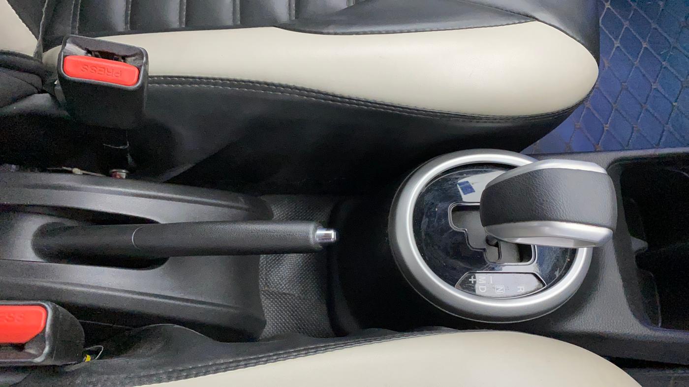 2021 Maruti Celerio VXI AMT, Petrol, Automatic, 25,415 km, Gear Lever