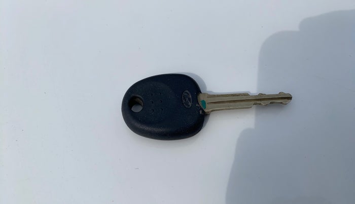 2017 Hyundai Grand i10 SPORTZ (O) 1.2 KAPPA VTVT, Petrol, Manual, 67,512 km, Key Close Up