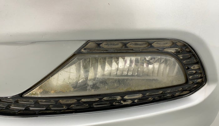 2016 Hyundai Elite i20 ASTA 1.2, CNG, Manual, 94,461 km, Left fog light - Not working
