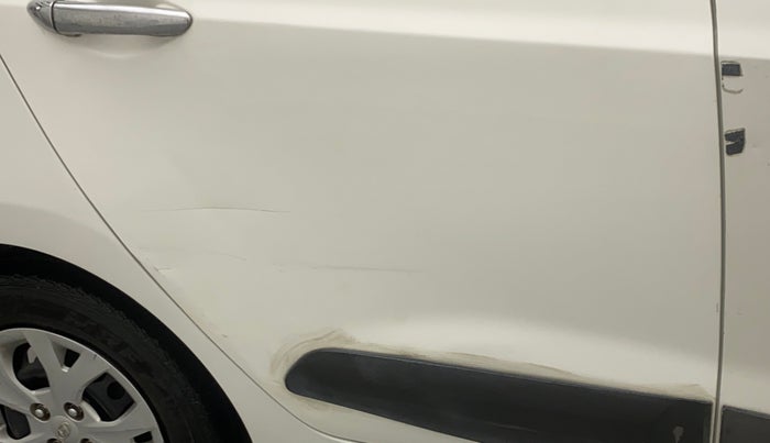 2015 Hyundai Grand i10 MAGNA 1.2 KAPPA VTVT, Petrol, Manual, 34,425 km, Right rear door - Slightly dented