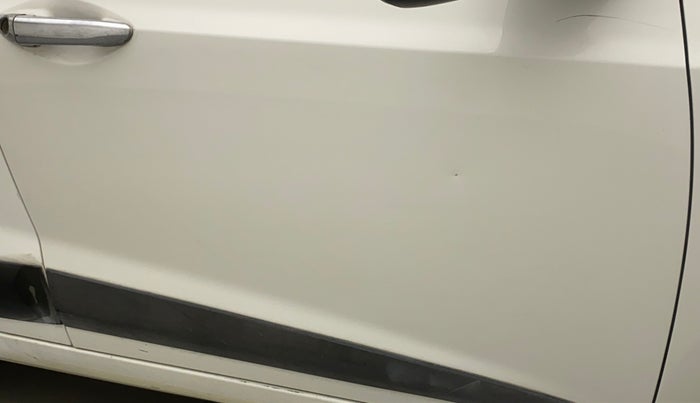 2015 Hyundai Grand i10 MAGNA 1.2 KAPPA VTVT, Petrol, Manual, 34,425 km, Driver-side door - Minor scratches