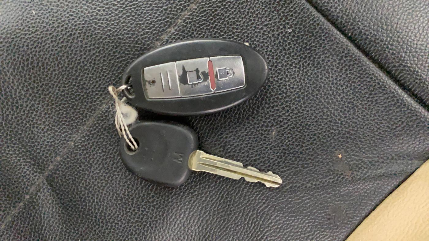 2016 Hyundai i10 MAGNA 1.1, Petrol, Manual, 43,524 km, Key Close Up