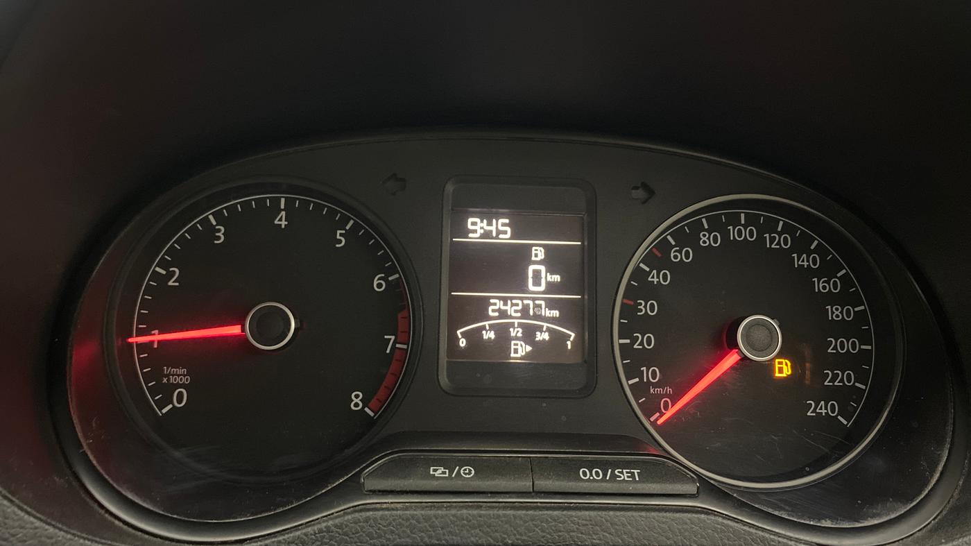 2022 Volkswagen Polo COMFORTLINE 1.0L MPI, Petrol, Manual, 24,276 km, Odometer Image