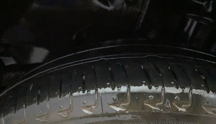 2017 Tata Tiago XZ PETROL, Petrol, Manual, 54,977 km, Left Rear Tyre Tread
