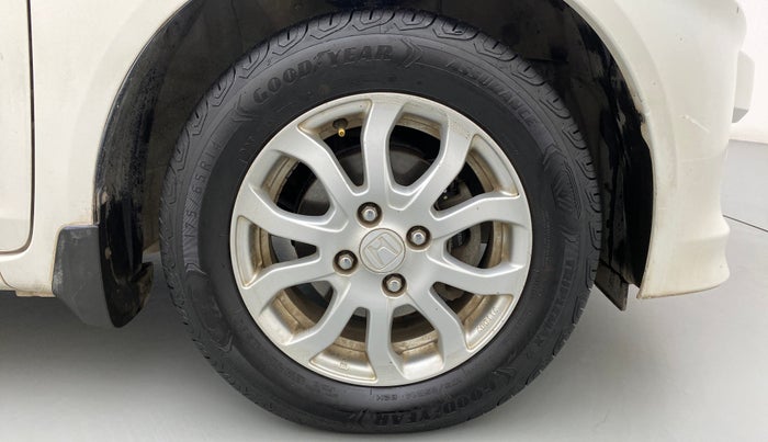 2015 Honda Amaze 1.2L I-VTEC VX, Petrol, Manual, 58,205 km, Right Front Wheel