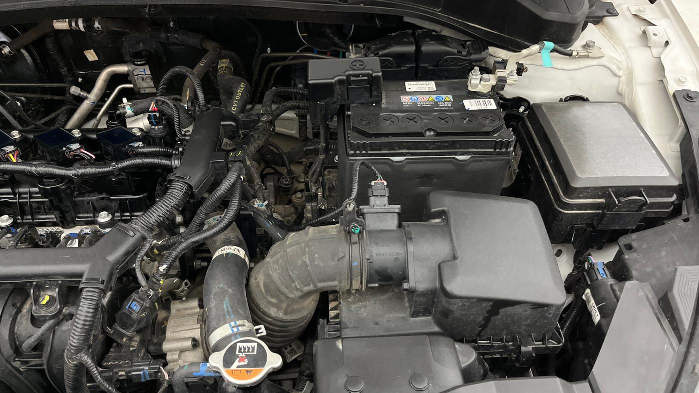 2025 Hyundai NEW I20 Sportz (O) 1.2 IVT, Petrol, Automatic, 11,272 km, Engine View - Left