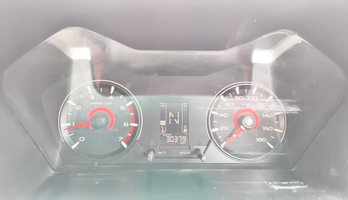 2016 Mahindra Kuv100 K6 PLUS 6 STR, Petrol, Manual, 30,379 km, Odometer Image