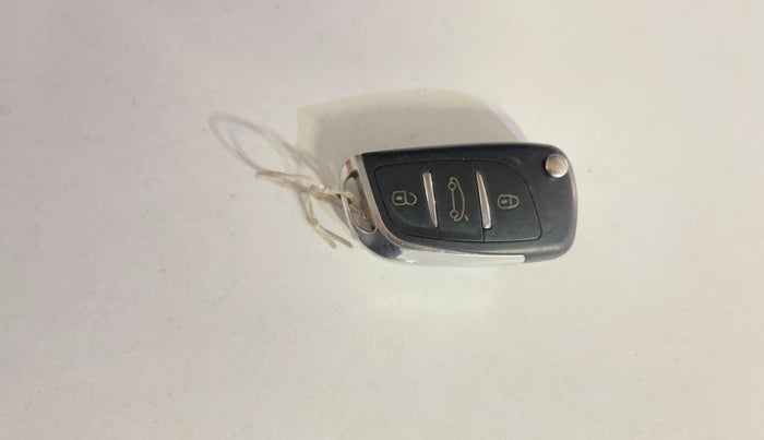 2013 Hyundai Grand i10 MAGNA 1.2 KAPPA VTVT, Petrol, Manual, 75,105 km, Key Close Up