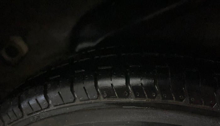 2013 Hyundai Grand i10 MAGNA 1.2 KAPPA VTVT, Petrol, Manual, 75,105 km, Left Rear Tyre Tread