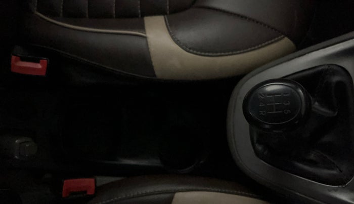 2013 Hyundai Grand i10 MAGNA 1.2 KAPPA VTVT, Petrol, Manual, 75,105 km, Gear Lever