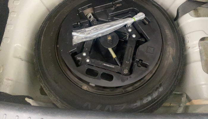 2018 Mahindra KUV 100 NXT K6+ D 6 STR, Diesel, Manual, 53,075 km, Spare Tyre