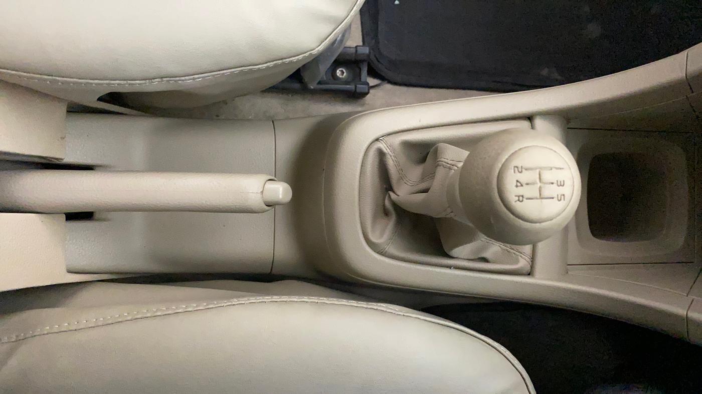 2021 Maruti Swift Dzire TOUR S-CNG (O), CNG, Manual, 49,375 km, Gear Lever
