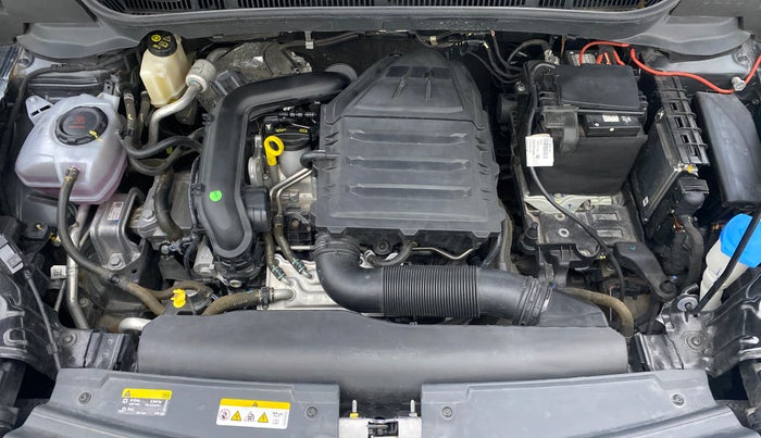 2021 Skoda KUSHAQ AMBITION 1.0 TSI MT, Petrol, Manual, 9,653 km, Open Bonet