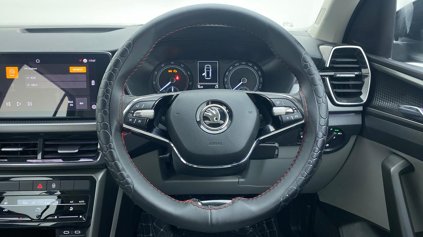 2021 Skoda KUSHAQ AMBITION 1.0 TSI MT, Petrol, Manual, 9,653 km, Steering Wheel Close Up