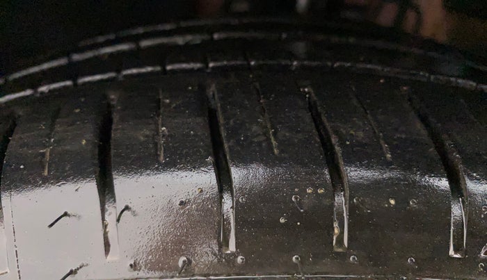 2018 Volkswagen Polo GT TSI AT, Petrol, Automatic, 96,274 km, Left Front Tyre Tread