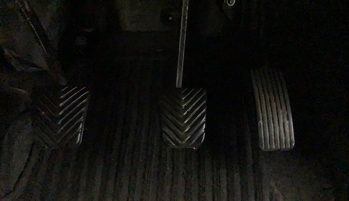 2011 Hyundai i20 MAGNA 1.2, Petrol, Manual, 86,355 km, Pedals