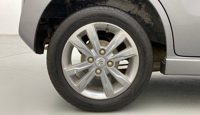 2014 Maruti Wagon R Stingray VXI, Petrol, Manual, 89,002 km, Right Rear Wheel