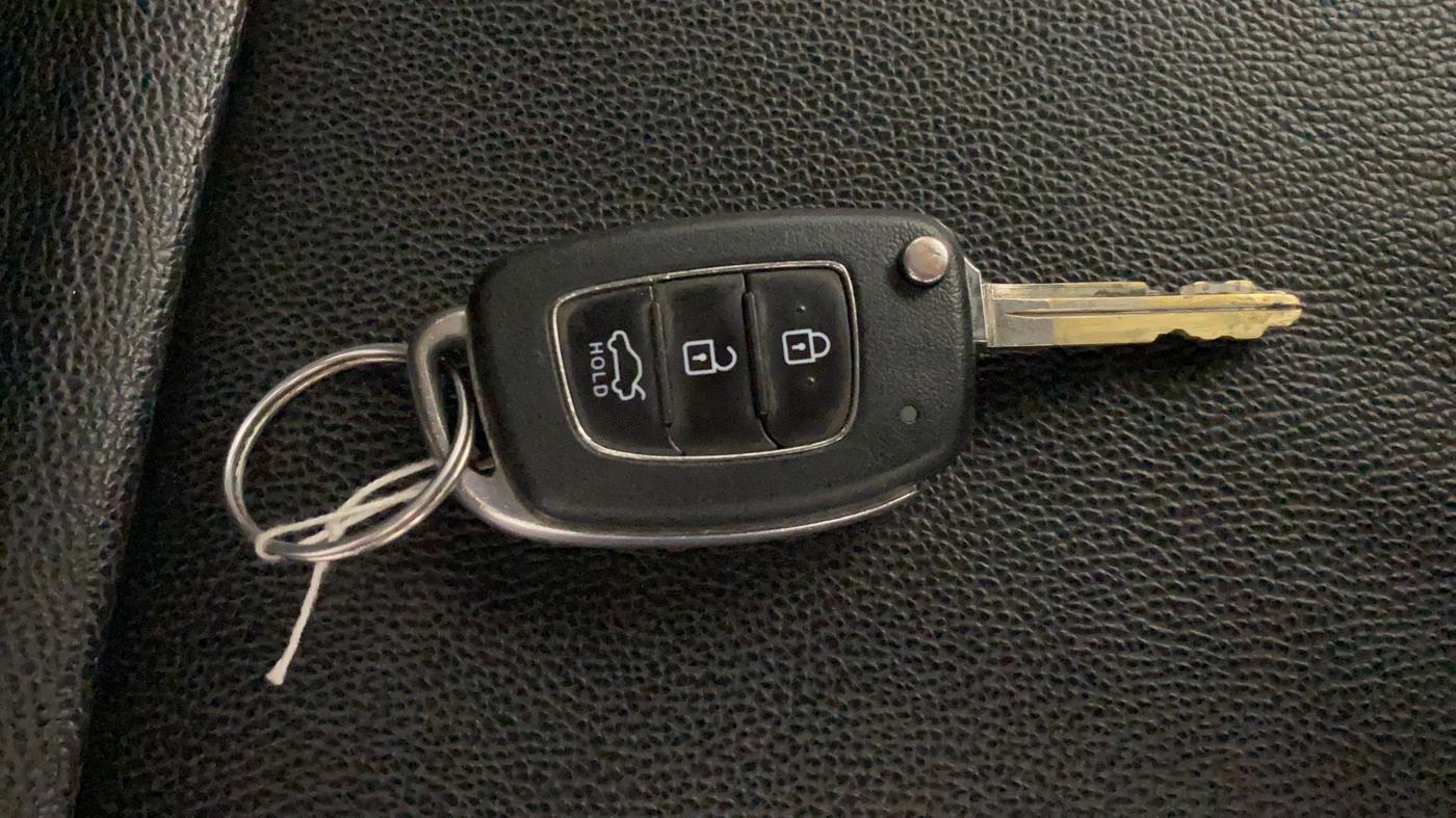 2019 Hyundai GRAND I10 NIOS SPORTZ AMT 1.2 KAPPA VTVT, Petrol, Automatic, 68,110 km, Key Close Up