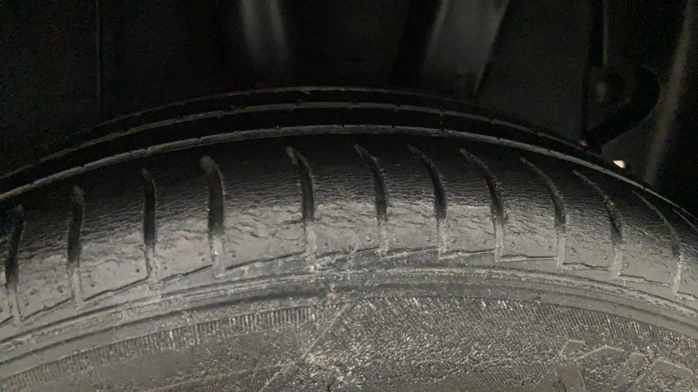 2019 Hyundai GRAND I10 NIOS SPORTZ AMT 1.2 KAPPA VTVT, Petrol, Automatic, 68,110 km, Left Rear Tyre Tread