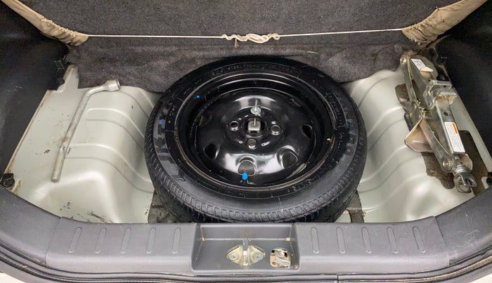 2019 Maruti Alto K10 VXI P, Petrol, Manual, 41,105 km, Spare Tyre