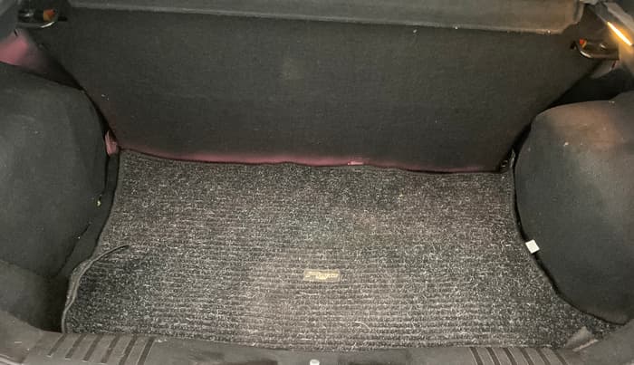2013 Ford Figo ZXI 1.2 PETROL, Petrol, Manual, 25,619 km, Boot Inside