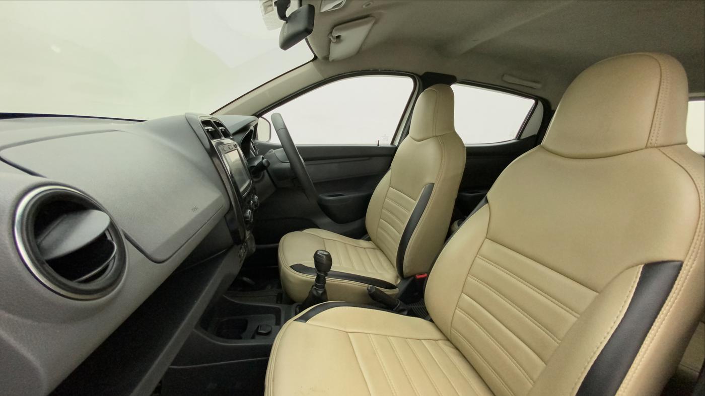 2016 Renault Kwid RXT 0.8, Petrol, Manual, 51,655 km, Right Side Front Door Cabin